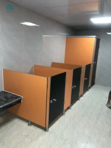 Vách ngăn vệ sinh lưu ý khi khảo sát mặt bằng bạn phải biết