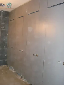 Vách ngăn vệ sinh Compact Laminate nên chọn loại nào cho công trình?
