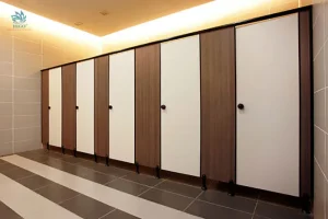 Thi công vách ngăn vệ sinh compact hpl cho nhà vệ sinh tiêu chuẩn 5 sao