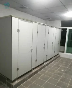 Thiết kế và thi công vách ngăn nhà vệ sinh Compact hpl Đắk Lắk