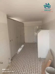 Giải pháp thi công vách ngăn vệ sinh compact chịu nước cho nhà hàng, khách sạn