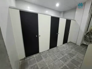 Gia công cắt tấm vách ngăn vệ sinh compact hpl theo yêu cầu