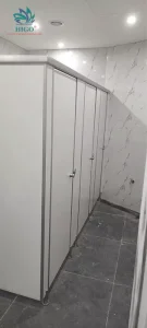 Tìm hiểu chi tiết tất tần tật mọi thông tin vách ngăn vệ sinh là gì?