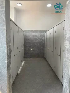 Thi công vách ngăn vệ sinh hiệu quả, tiết kiệm chi phí cho trường học