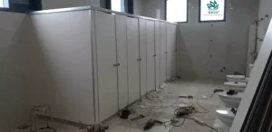 TẠI SAO CÁC PHÒNG TẮM KHÔNG ĐẾN SÀN?