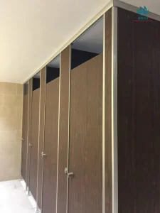 Quy Trình Thi Công Vách Ngăn Vệ Sinh Compact Hpl Chuẩn