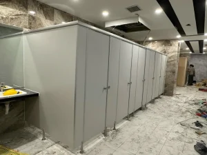 Đơn vị thi công vách ngăn vệ sinh wc tấm compact Hậu Giang