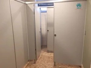 Thi công lắp đặt vách ngăn vệ sinh toilet cao cấp