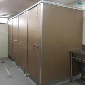Vách ngăn nhà vệ sinh Compact HPL ưu điểm nổi trội tuyệt vời