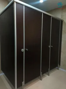 Phân biệt vách ngăn vệ sinh Compact HPL và Compact Maica loại nào tốt nhất?