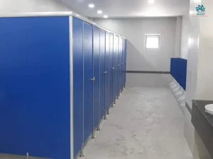 Tấm Compact làm vách ngăn nhà vệ sinh compact hpl