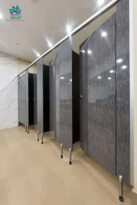Lựa chọn vách ngăn vệ sinh compact hpl như thế nào cho phù hợp nhất?