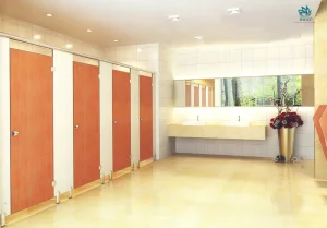 Thi công vách ngăn vệ sinh tiết kiệm chi phí, tiện không gian cho trường học