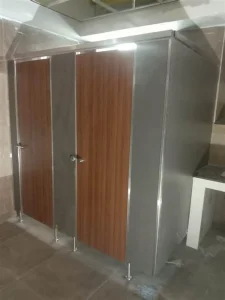 Vách ngăn vệ sinh compact chống nước, chống cháy có cấu tạo như thế nào?