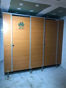 Cấu tạo vách ngăn vệ sinh compact hpl để thi công chất lượng, sử dụng lâu dài