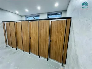 Lắp đặt thi công hoàn thiện vách ngăn vệ sinh Compact đưa vào sử dụng mất bao lâu?