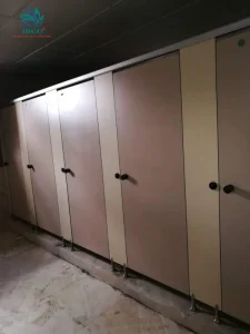 Tấm compact hpl thi công vách ngăn nhà vệ sinh cao cấp chắc chắn