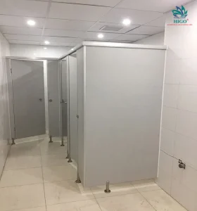 Vách ngăn vệ sinh compact hpl là sản phẩm sử dụng trong các công trình