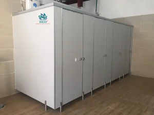 Vách ngăn vệ sinh compact Hpl 12mm cao cấp mang lại những lợi ích gì?