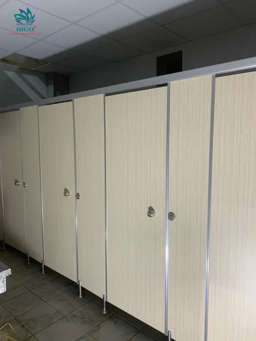 Vách ngăn vệ sinh tấm compact hpl tối ưu không gian hiện đại linh hoạt