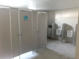 Vách ngăn vệ sinh tổng hợp những thông tin về vách ngăn chống nước, trầy xước.