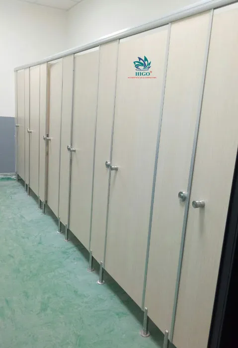 Thi công vách ngăn nhà vệ sinh giá rẻ, chuyên nghiệp đảm bảo tiến độ, chất lượng