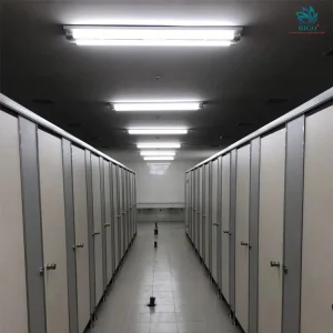 Thi công vách ngăn nhà vệ sinh vì sao nhiều doanh nghiệp ưa chuộng?