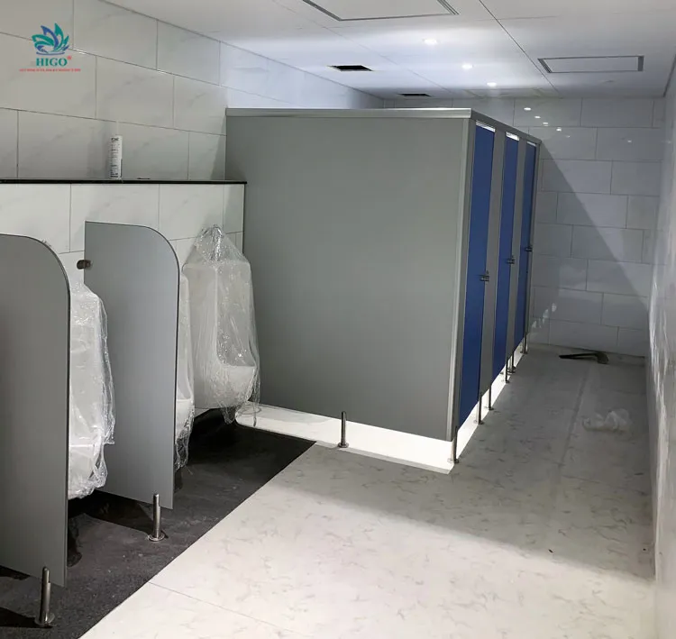 Cách chọn phụ kiện vách ngăn vệ sinh compact chất lượng tăng độ bền và thẩm mỹ cho công trình