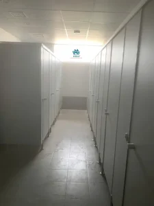 Lợi ích không ngờ từ vách ngăn vệ sinh compact hpl 12mm thẩm mỹ cao cấp