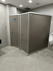 Tấm compact vân gỗ chịu nước – Sự kết hợp hoàn hảo giữa thẩm mỹ và độ bền